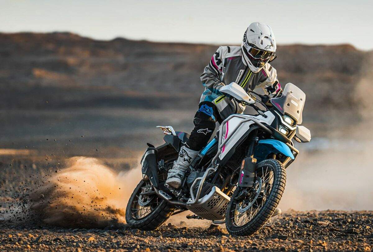 CFMoto Motul 2