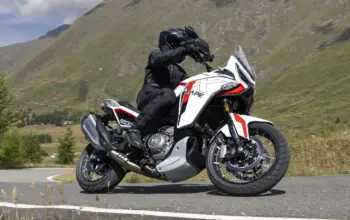 Moto-Morini-X-Cape-1200