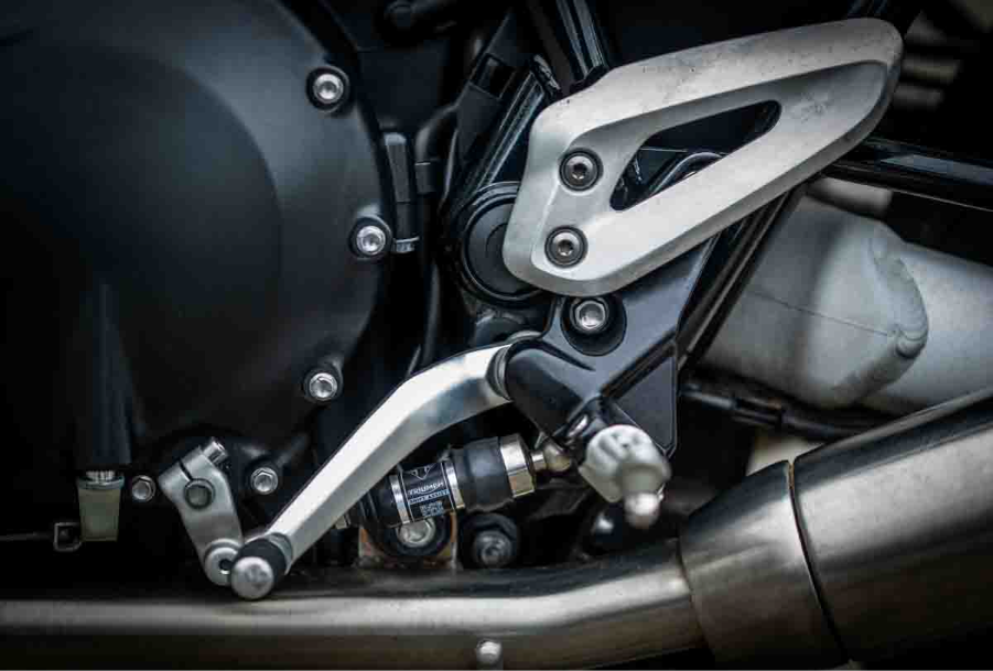 imagem do quickshifter da speed twin 1200