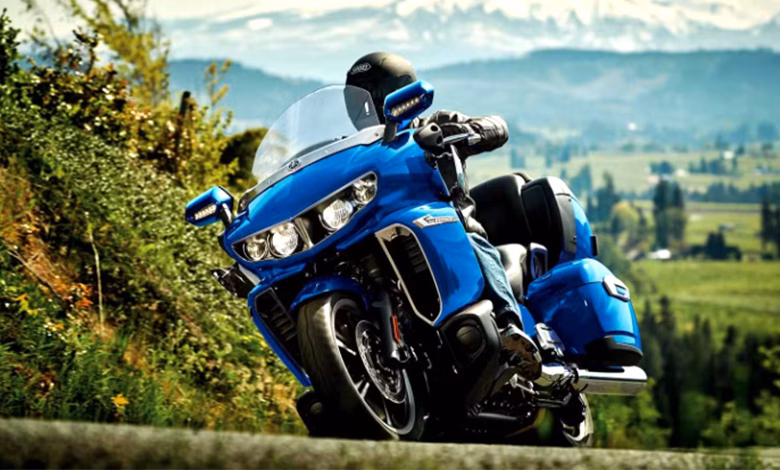 imagem em ação Yamaha Star Venture