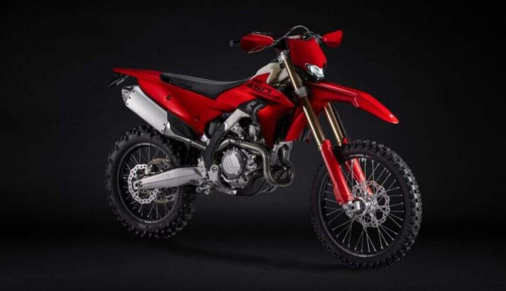 imagem da nova Ducati Desmo450 EDS 2026