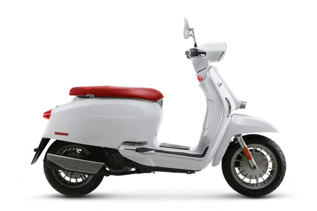 imagem Lambretta V125 Special Flex branca
