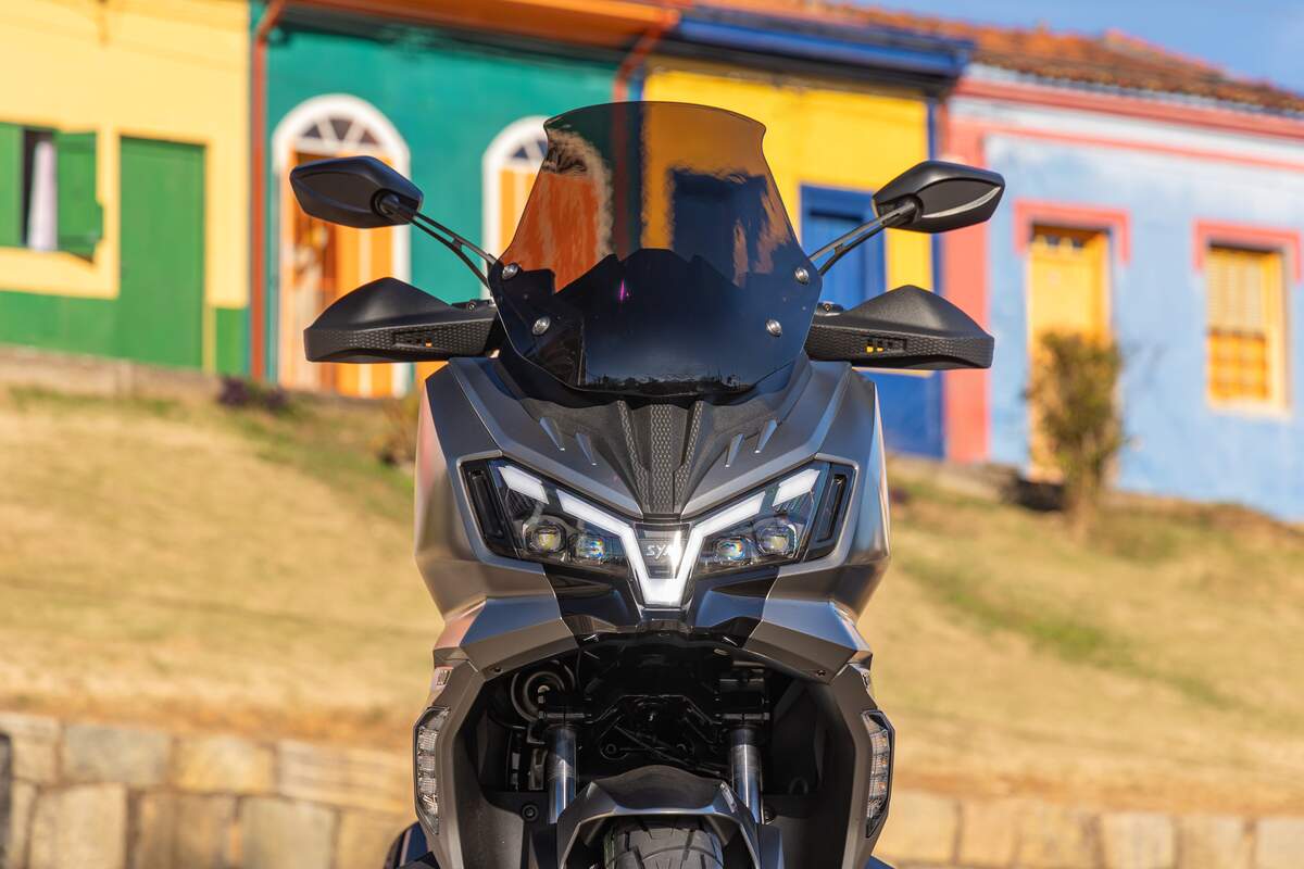 SYM-ADXTG-300 (1)