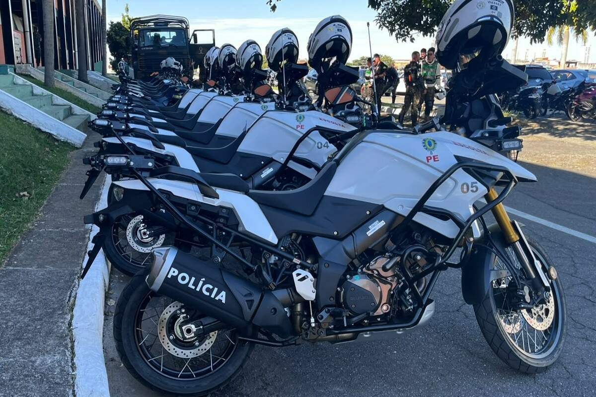Suzuki-V-Strom-exército (1)