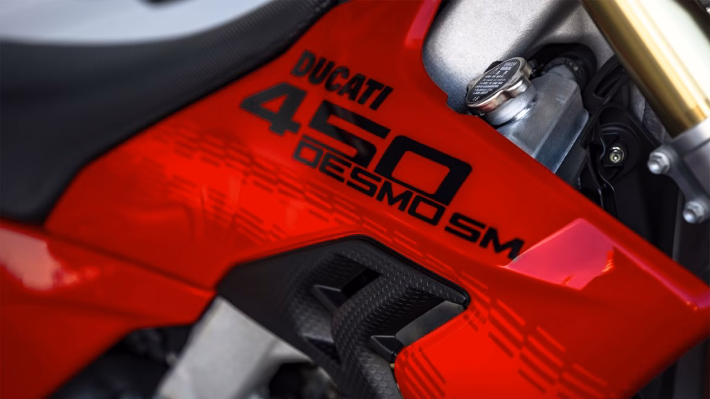 imagem detalhe Ducati Desmo 450 SM