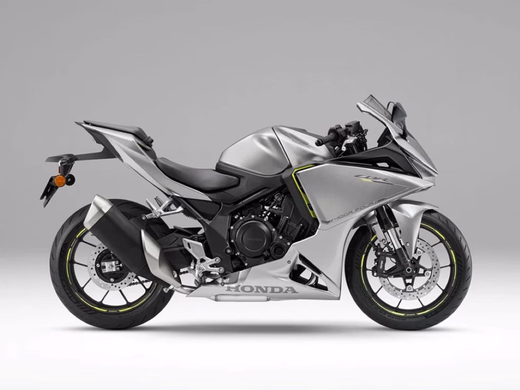 imagem Honda CBR400R Super Four E-Clutch 2026 prata