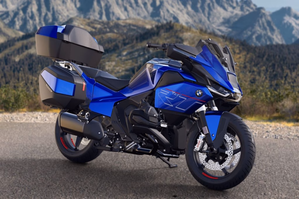 Visão lateral da nova BMW R 1300 RT Impulse