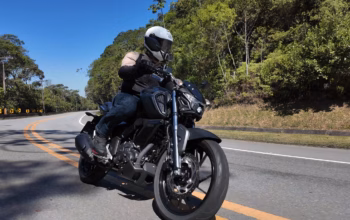 frente Yamaha FZ15