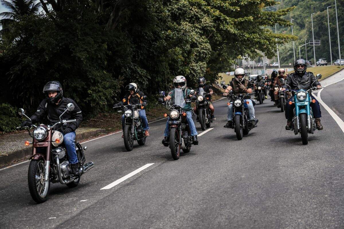 Royal-Enfield-ride