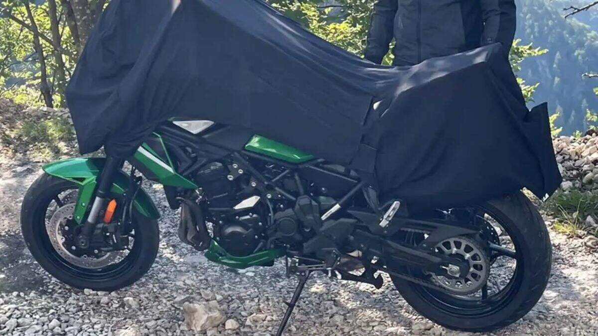 imagem-kawasaki-versys-900-flagra-motociclismoonline