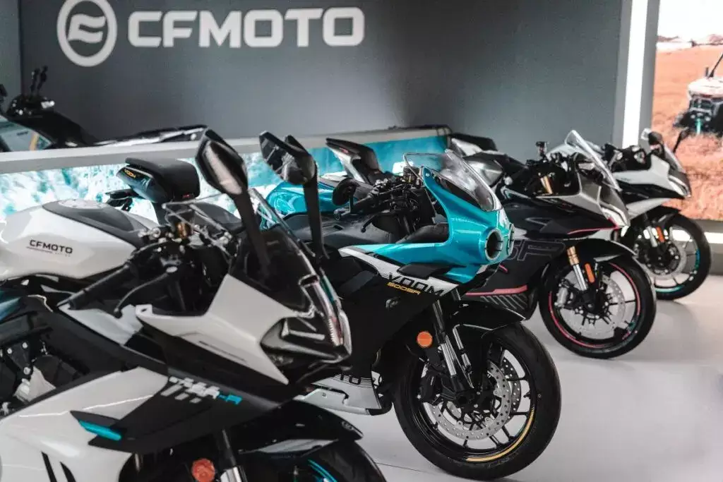 CFMOTO apresenta linha de motos no São Paulo Boat Show