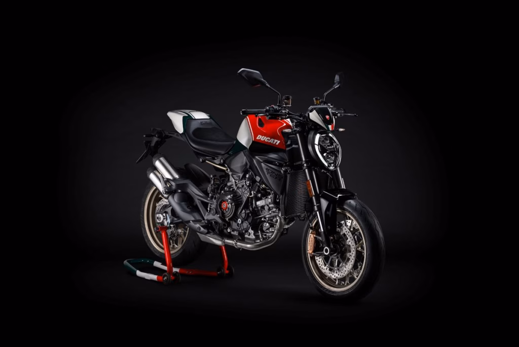 imagem lateral frontal ducati monster 100 collezione