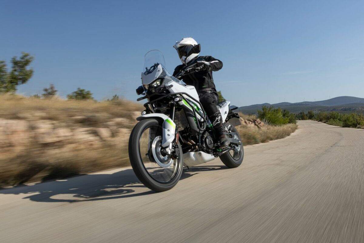 Kawasaki-KLE500-2027-03
