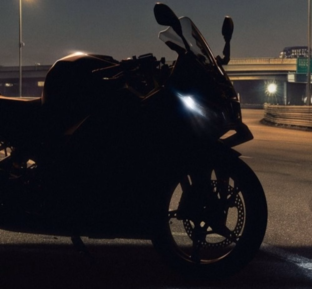 Detalhe da dianteira da BMW F 450 RR