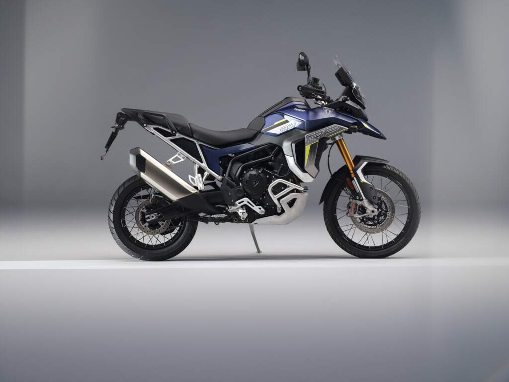 Nova Triumph Tiger 900