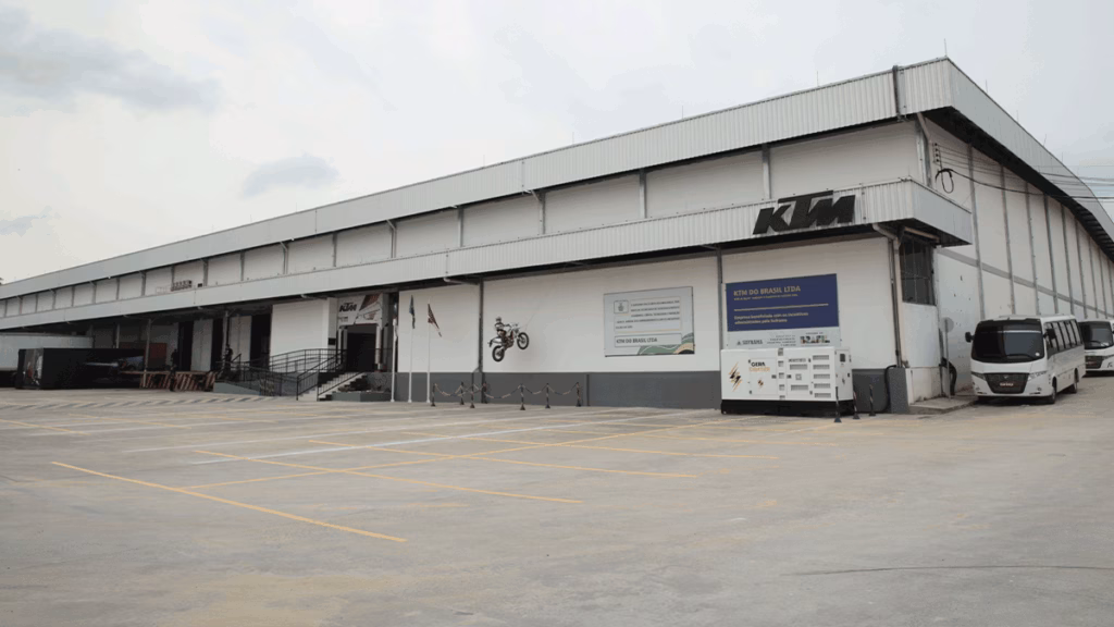 Fachada da Fábrica da KTM Brasil