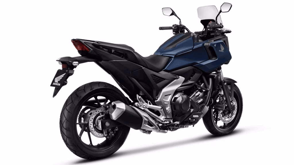 Traseira direita da Honda NC750X 2027