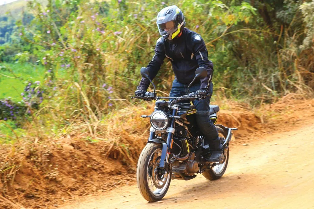 Husqvarna, svartpilen, husqvarna svartpilen 401, moto, motociclismo, husq, revista motociclismo, motociclismo online