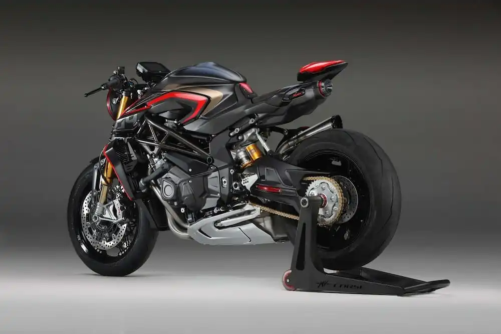 MV Agusta Rush estreia no EICMA