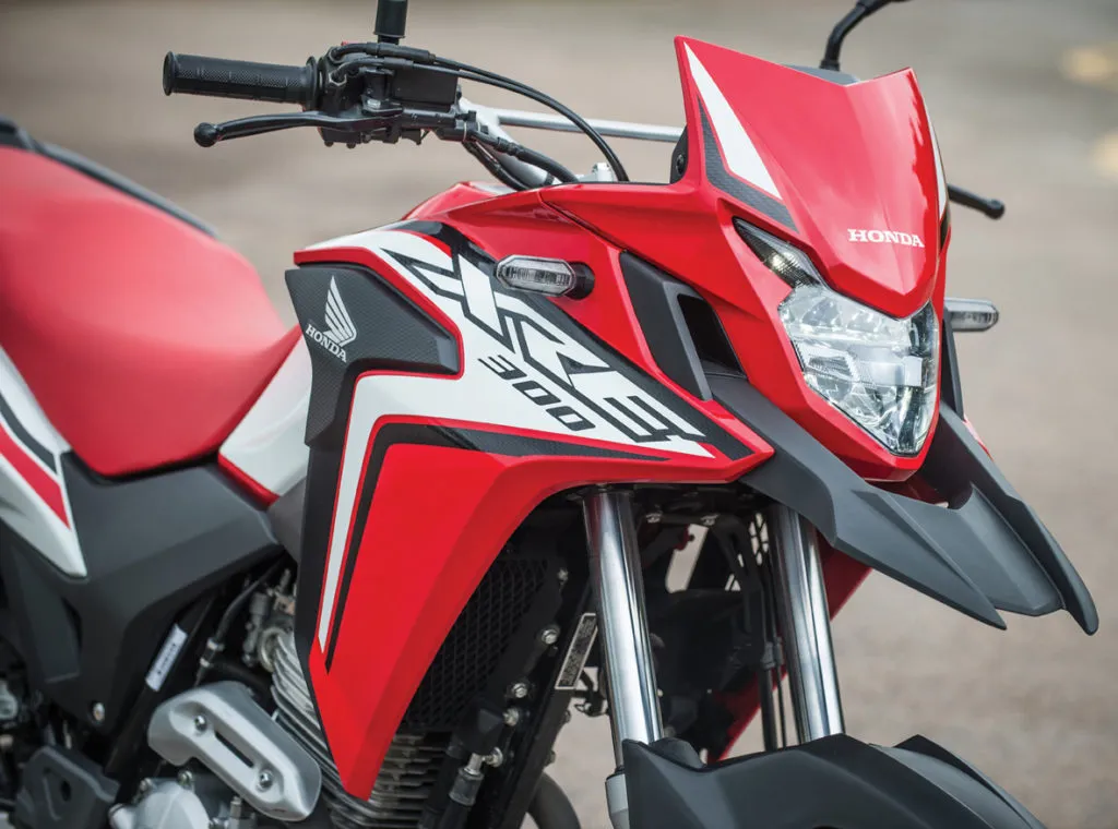 Honda XRE 300: Boa, bonita e extremamente competente