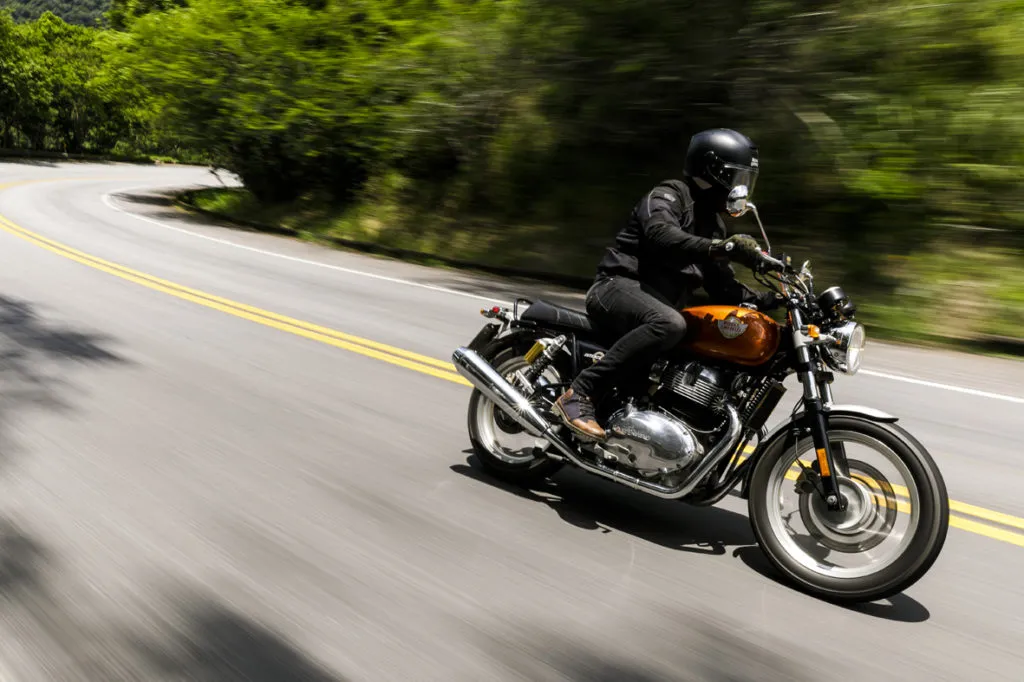 Apresentação: Royal Enfield Continental GT e Interceptor