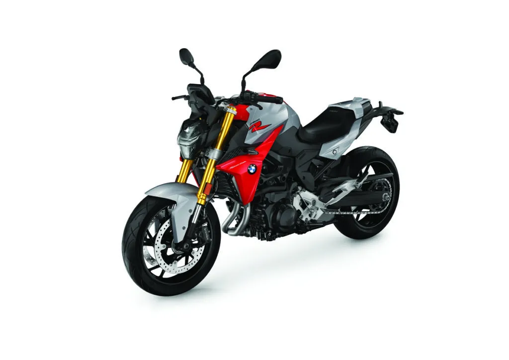 BMW F 900 R e F 900 XR: mesma base, duas versões