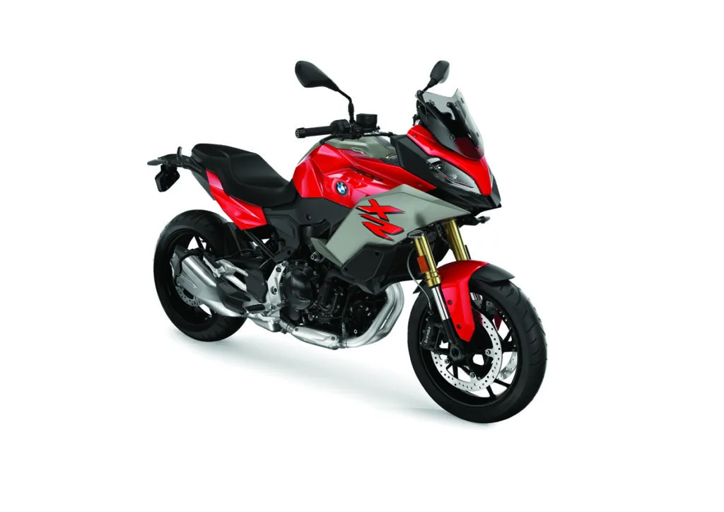 BMW F 900 R e F 900 XR: mesma base, duas versões