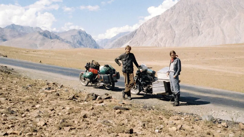 Elspeth Beard, a primeira britânica a dar a volta ao mundo de moto