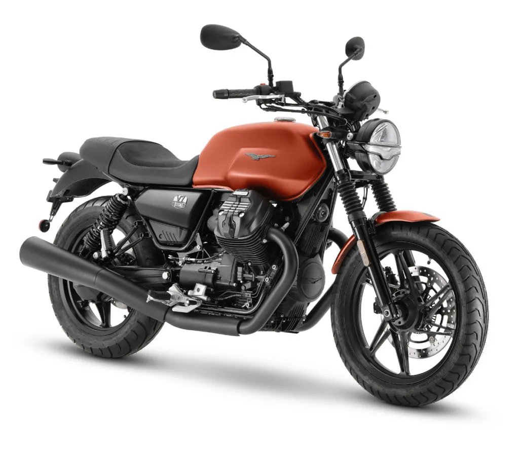 Moto Guzzi V7 fica mais forte na linha 2021
