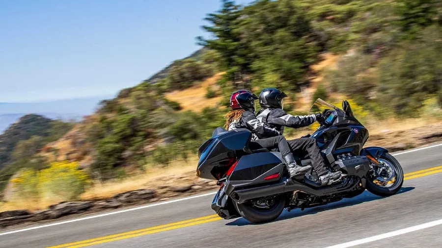 HONDA GL 1800 GOLD WING