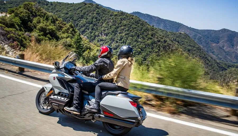 HONDA GL 1800 GOLD WING