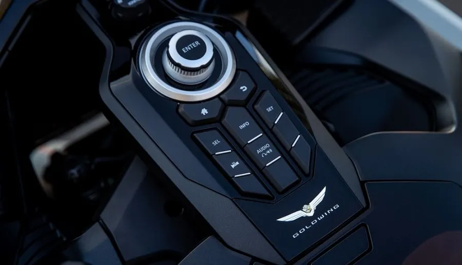 HONDA GL 1800 GOLD WING