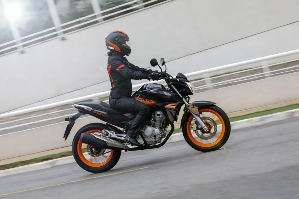 Veja as 20 motos mais emplacadas em maio