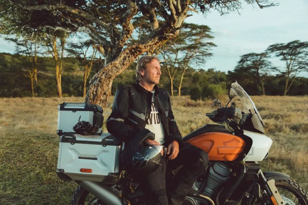 Jochen Zeitz, agora ex-CEO da Harley-Davidson e sua Pan America 1250