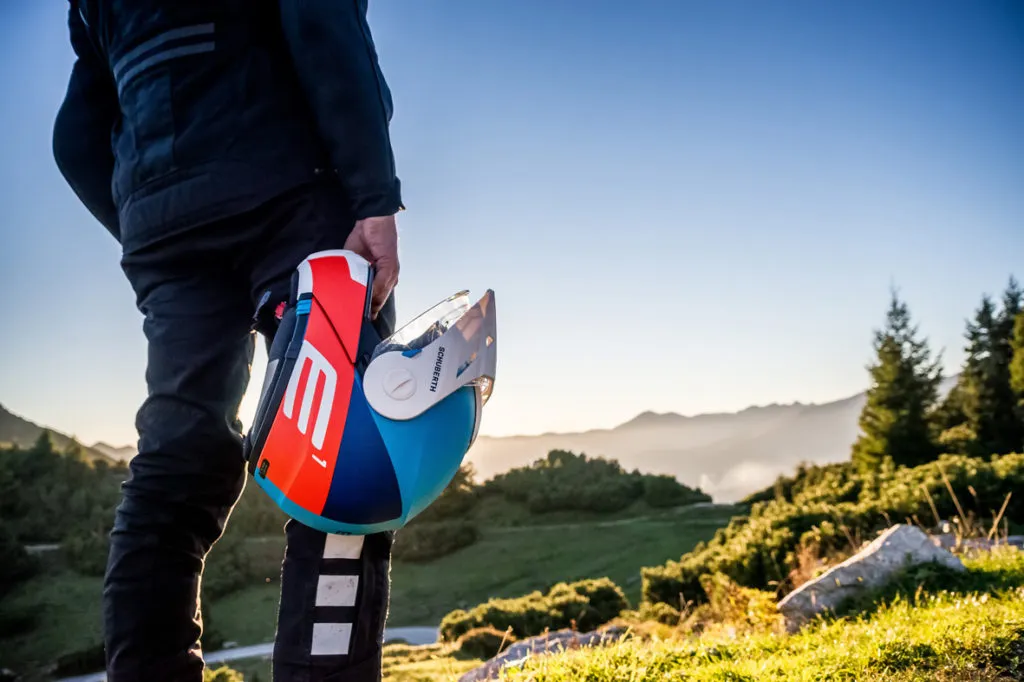 Sacramento inicia vendas de capacetes Schubert no Brasil