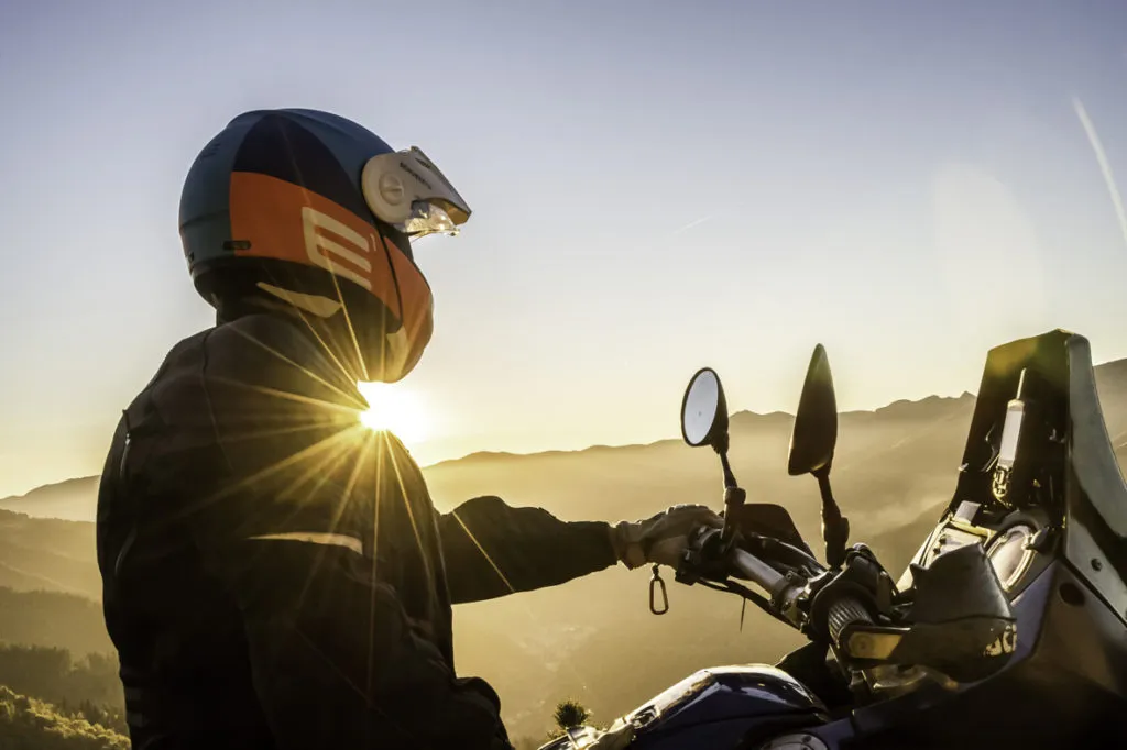 Sacramento inicia vendas de capacetes Schubert no Brasil