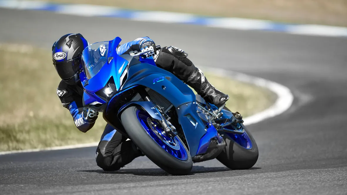 Yamaha YZF-R7, a nova esportiva baseada na MT-07