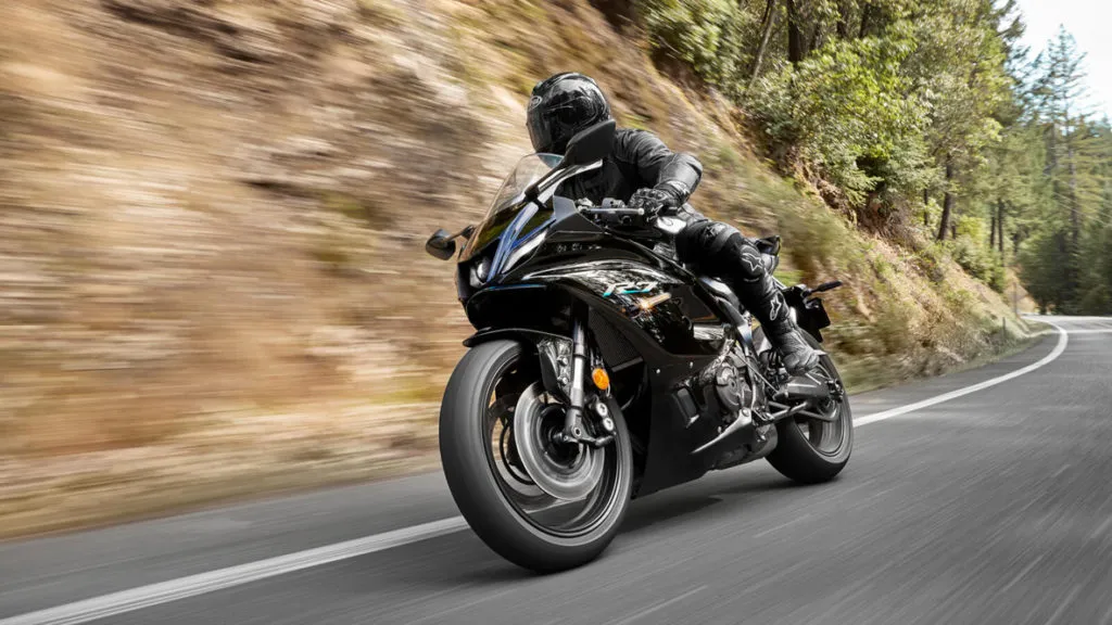 Yamaha YZF-R7, a nova esportiva baseada na MT-07