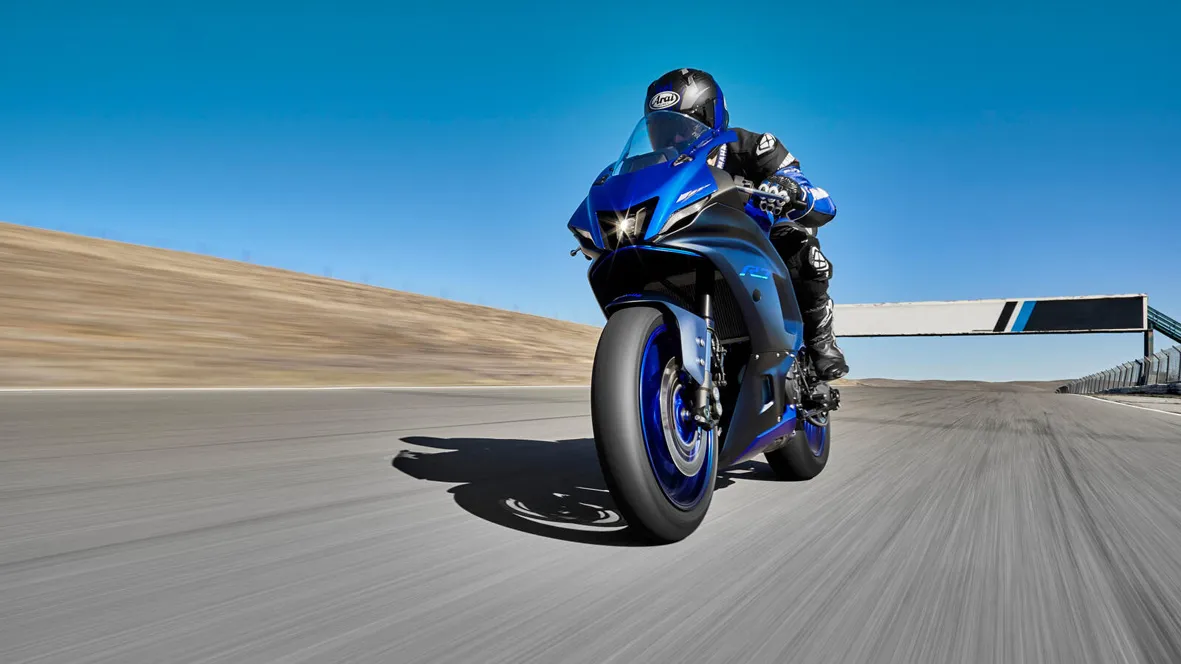 Yamaha YZF-R7, a nova esportiva baseada na MT-07