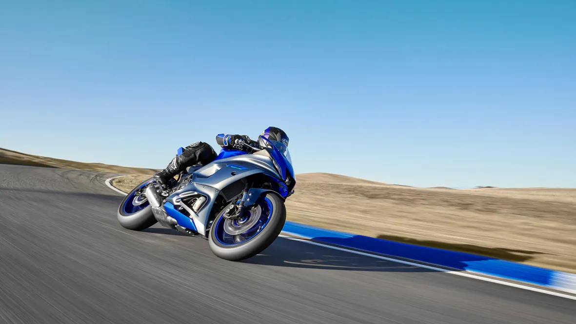 Yamaha YZF-R7, a nova esportiva baseada na MT-07