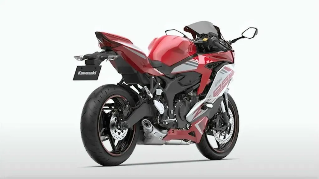 Kawasaki Ninja ZX-25R 2022 ganha novas cores e grafismos