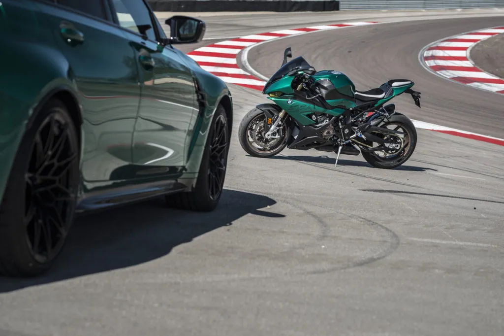 BMW S 1000 RR ganha edição especial do TT da Ilha de Man