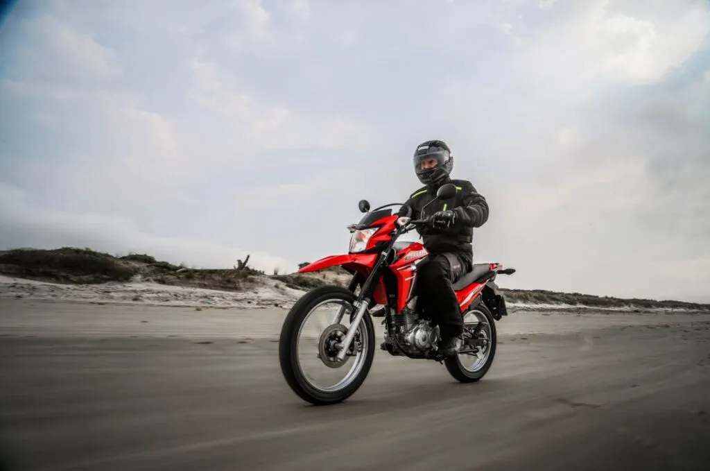 Nova Honda NXR 160 Bros parte de R$ 14.600