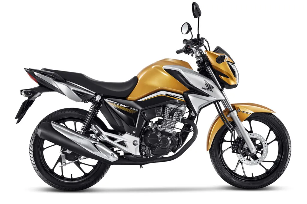 Honda CG 160 x Yamaha Fazer 150, as donas das ruas