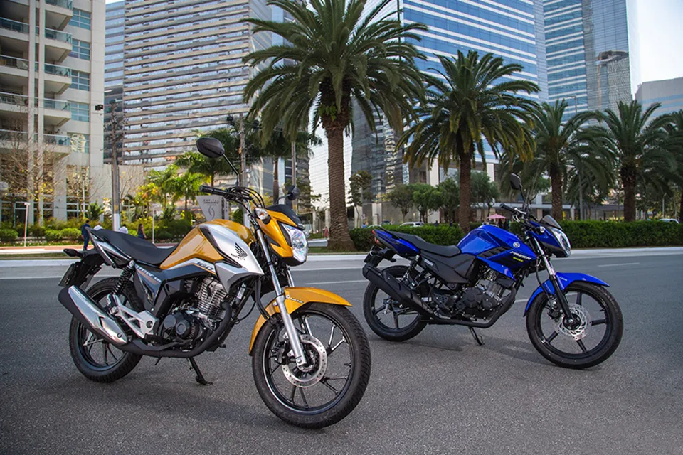 Honda CG 160 x Yamaha Fazer 150, as donas das ruas