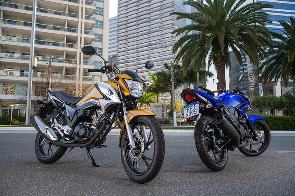Honda CG 160 x Yamaha Fazer 150, as donas das ruas