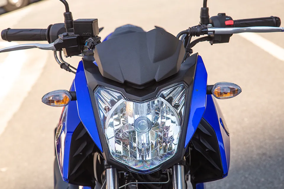 Honda CG 160 x Yamaha Fazer 150, as donas das ruas