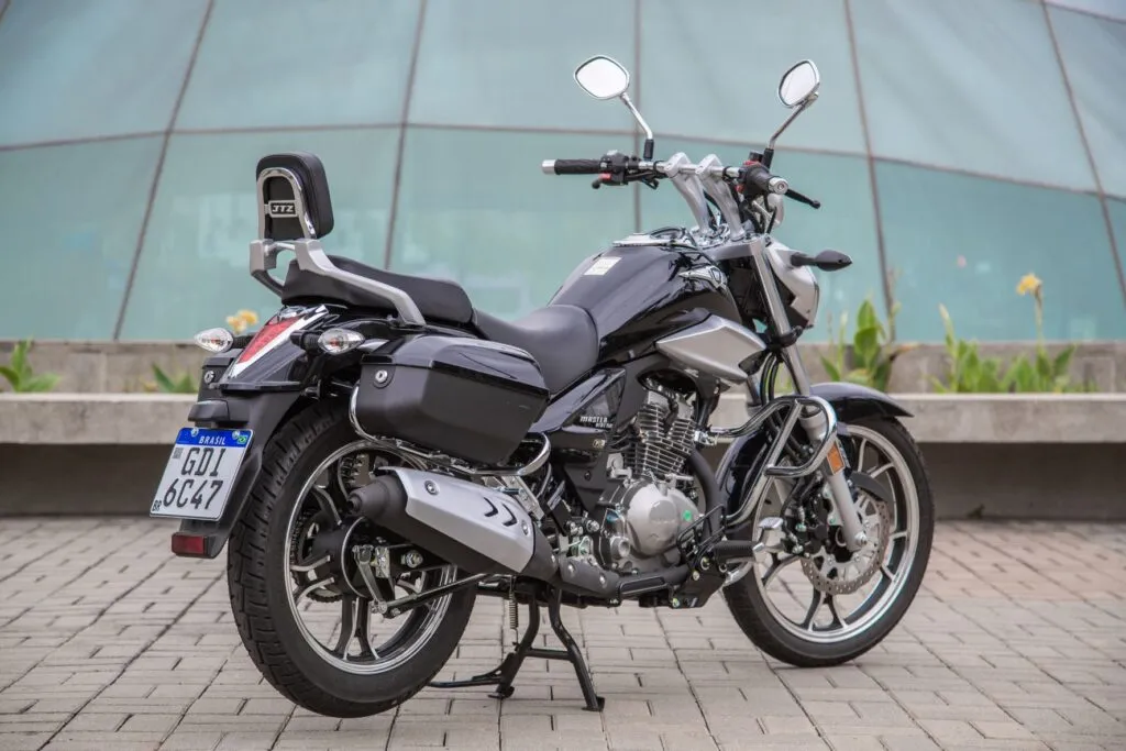 Haojue Master Ride, uma pequena custom em traje de gala