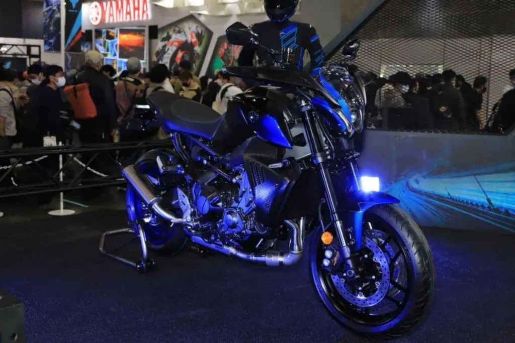 Yamaha MT-09 Cyber Rall2022