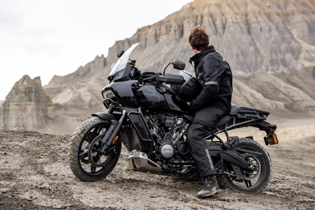 Harley-Davidson lança Pan America no Brasil por R$ 139.995